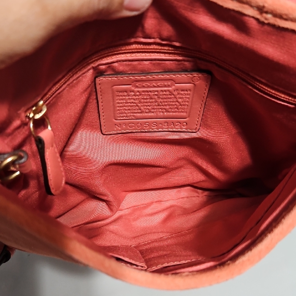 COACH NWT SOHO SUEDE SALMON PINK Crossbody Bag with Coach Suede Kit - Picture 11 of 15